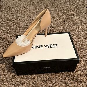Nine West tan colored heel